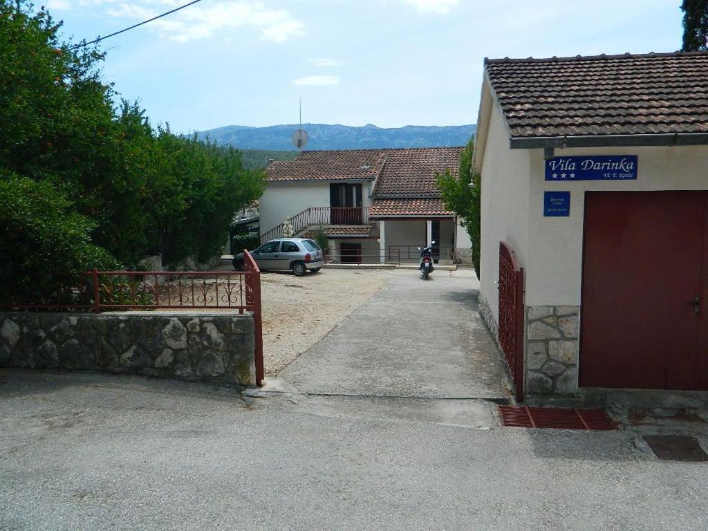 Apartments And Rooms Darinka Vrboska Exterior foto